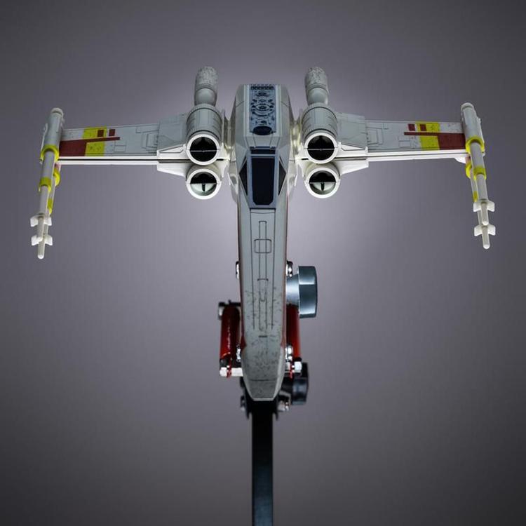 Star Wars - X-Wing Premium Posable Desk Light - Lights